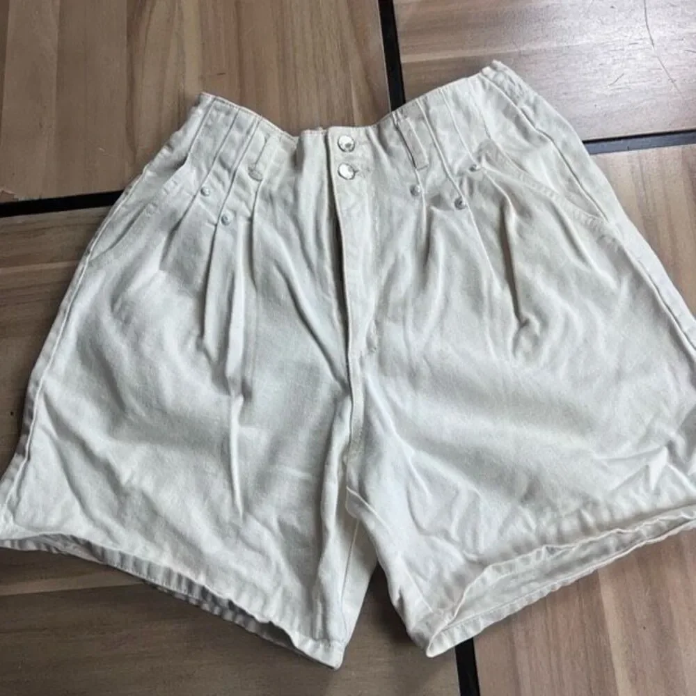 Love Tree Paper-bag Waist Denim Shorts Medium Khaki‎ Tan size large